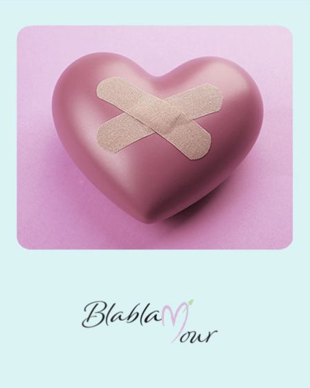 Image montrant un coeur avec un pansement, symbole de la lettre de rupture amoureuse