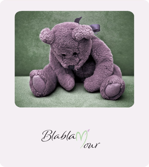 Image montrant un ourson en peluche malheureux